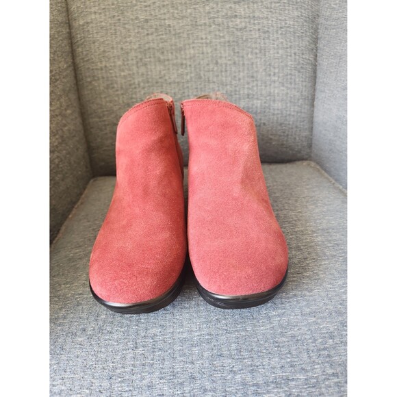 Skechers Women's Parallel Ditto Suede Wedge Heel Ankle Boots Size 9 Burgundy Red - Picture 3 of 9